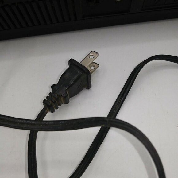 Radio Shack Chronomatic 267 AM/FM Radio Alarm Clock Vintage Tested Works - Picture 9 of 10